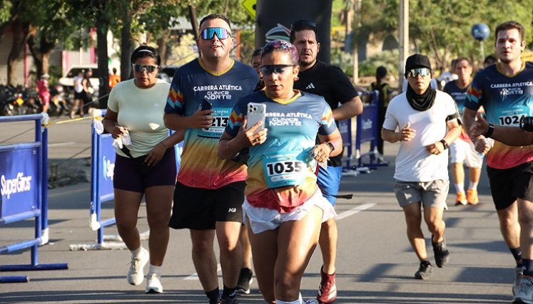 Un total de 700 atletas se hicieron presentes en la carrera atlética de la Clínica Norte.