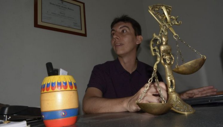 Andrés como abogado..
