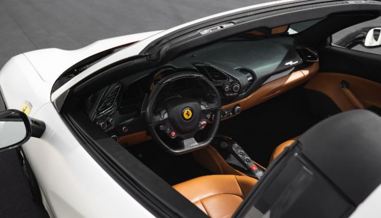 Denuncian a antiguos distribuidores de Ferrari en Colombia por presunta estafa