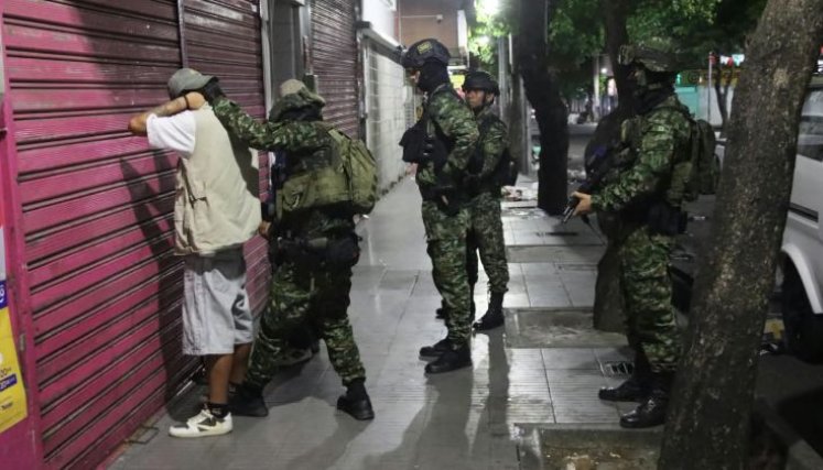Militares en patrullajes.