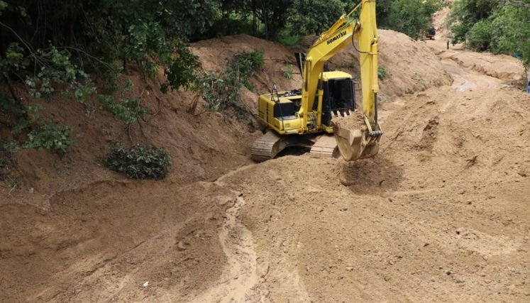 Se prenden las alarmas frente a posibles deslizamientos de tierra.