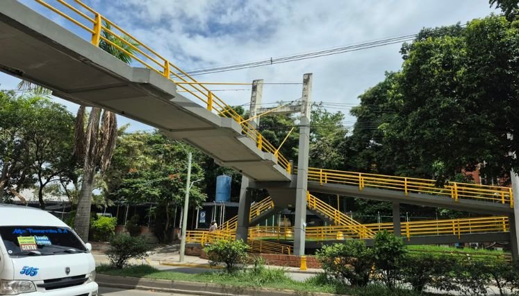Los puentes peatonales están subutilizados en Ocaña.