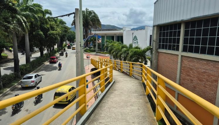 Los puentes peatonales están subutilizados en Ocaña.