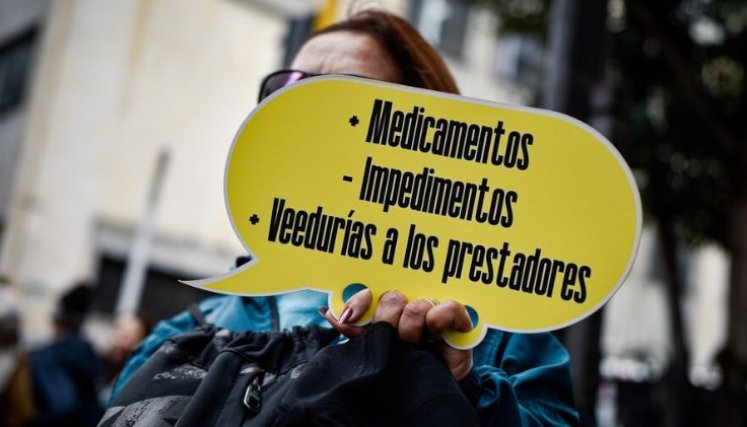 ¿Otra “granada” que dejó Petro explotará? Salud del Magisterio adeuda $2,4 billones y Mineducación dice que es inviable