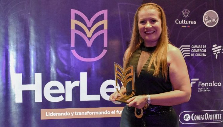 La directora de la Biblioteca Pública Julio Pérez Ferrero fue reconocida en los Premios HerLead 2026 por su trayectoria, liderazgo y aporte al fortalecimiento de la cultura en Norte de Santander.