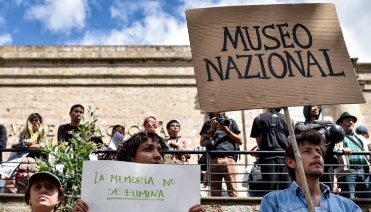 Ningún gobierno debe decidir qué podemos ver: museos de arte moderno del país
