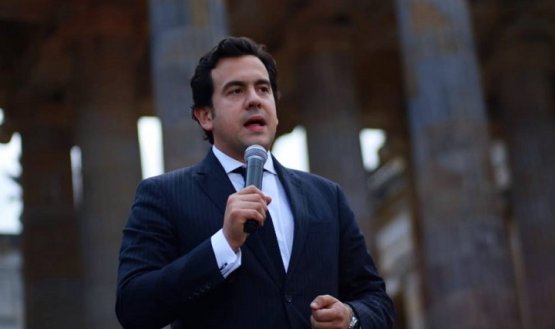 Rodrigo Lara, senador de la República.