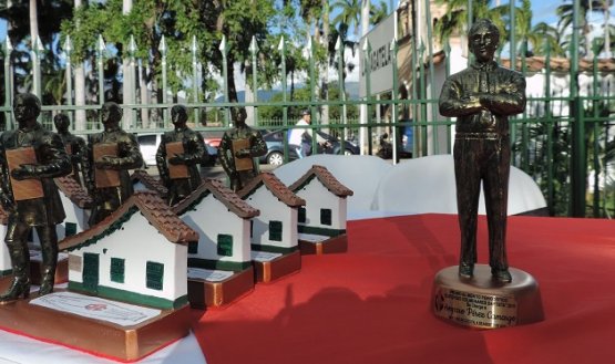 Se entregarán reconocimientos en ocho categorías: Prensa, Televisión, Radio, Medios Audiovisuales, Caricatura, Fotografía, Cine y Tesis de Grado.