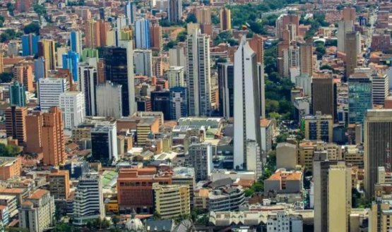 Medellín está entre las 20 mejores ciudades del mundo para comer, según ranking global de Time Out 2026