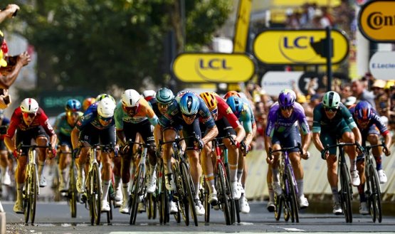  El ciclista belga Tim Merlier (Soudal Quick-Step) ha ganado este viernes la séptima etapa del Tour de Francia 2026, disputada entre Hagetmau y Burdeos sobre 175,1 kilómetros