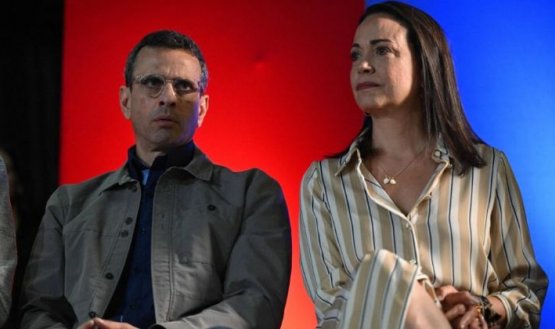 ENRIQUE CAPRILES Y MARÍA CORINA MACHADO