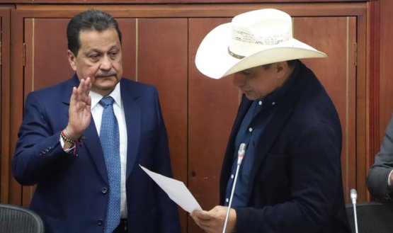 Senador Luis Alfonso Mejía, elegido presidente de la Comisión Segunda del Congreso 