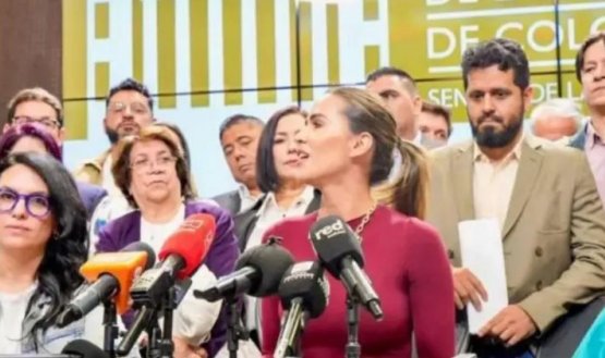 Pacto Histórico propone que congresistas “paguen de su bolsillo” viaje a Cali para posesión de Abelardo de la Espriella