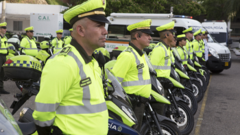 Agentes de tránsito.