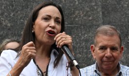 La líder opositora María Corina Machado junto con el candidato de la coalición Plataforma Unitaria Democrática, Edmundo González./ Foto AFP