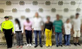 Desmantelan red que usaba huellas falsas para quedarse con subsidios del Estado