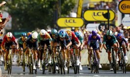  El ciclista belga Tim Merlier (Soudal Quick-Step) ha ganado este viernes la séptima etapa del Tour de Francia 2026, disputada entre Hagetmau y Burdeos sobre 175,1 kilómetros