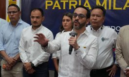 Presidente electo Abelardo de la Espriella en el Empalme Territorial en Cúcuta./Foto Cortesía Juan Pablo Bayona