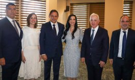 EXPRESIDENTE URIBE IRÁ CON PRESIDENTE DEL SENADO A POSESIÓN DE DE LA ESPRIELLA