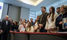 Centro Democrático pide a De la Espriella derogar normas sobre armas y sector minero-energéticoCentro Democrático pide a De la Espriella derogar normas sobre armas y sector minero-energético
