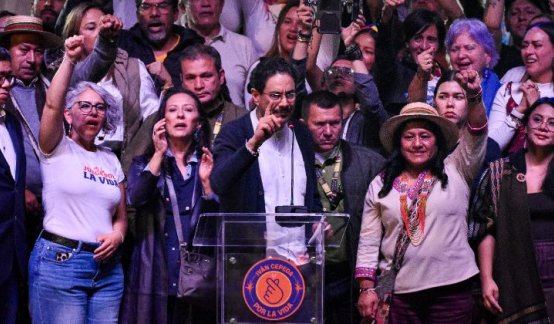 PACTO HISTÓRICO. 