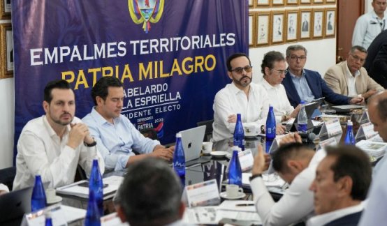 En el primer Empalme Territorial estuvo presente también el general Jorge Eduardo Mora, designado ministro de Defensa/Foto: Cortesía Juan Pablo Bayona