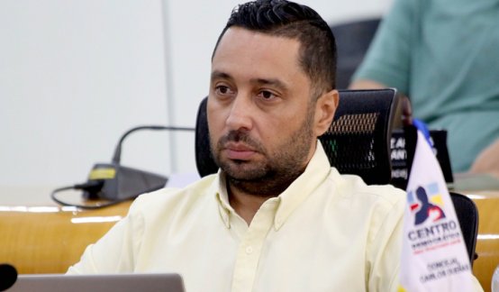 Caso del concejal Carlos Dueñas ya está en el radar de las directivas del Centro Democrático