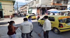 Los vendedores estacionarios consultados indicaron que acatarán las medidas de la alcaldía. / Foto: Cortesía La Opinión