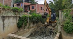 En la temporada invernal se adoptan medidas de precaución y acción para evitar inundaciones. Avanza el dragado del río Tejo de Ocaña./ Foto: Foto Cortesía