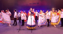 Colombia Canta y Encanta