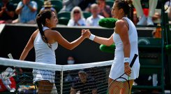 María Camila Osorio y Aryna Sabalenka. 