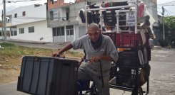 / La Opinión.