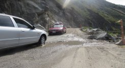 Atenderán los puntos más criticos de la carretera. Foto Roberto Ospino/La Opinión.