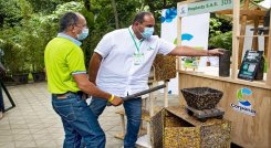 El director general de Corponor, Gregorio Angarita Lamk estuvo al frente de las muestras ‘verdes’ que llevaron los nortesantandereanos a Bioexpo en Medellín./ Foto cortesía