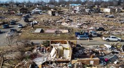 ¿El cambio climático provocó los catastróficos tornados que azotaron Estados Unidos el fin de semana pasado? /AFP