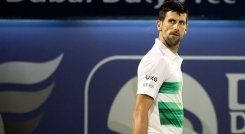 Novak Dkojovic en torneo de Dubái.
