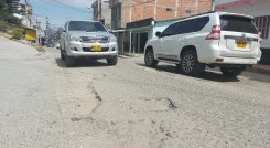Malestar existe en Ocaña por la demora en los recursos para el mantenimiento del anillo vial El Lago-Landia-Juan XXIII que conduce hacia el santuario Agua de la Virgen.