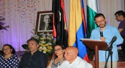 La vida y obra del escritor carmelitano Enrique Pardo Farelo quedó inmortalizado a través de un sello postal.