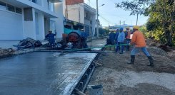 En Ocaña se ejecuta la construcción y mejoramiento de la vía alterna como regalo de cumpleaños por parte de la gobernación.     