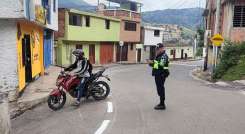 Refuerzan controles de tránsito en Pamplona.