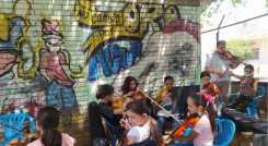 Niños en el programa de Musipaz