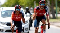 Egan Bernal y Daniel Martínez (Ineos Grenadiers), en un último examen de cara al Tour de Francia.