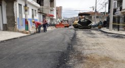 Sin embargo, algunos líderes comunales cuestionaron el grosor del material aplicado en la vía./ Foto: La Opinión