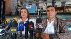 El alcalde del municipio Andrés Eloy Blanco y la diputada Francis Sánchez denunciaron las irregularidades. Foto Anggy Polanco / La Opinión 