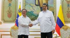 Encuentro de Gustavo Petro y Nicolás Maduro en Palacio de Miraflores