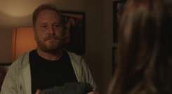 Christian Tappan interpreta a William Díaz, un famoso actor que nunca pensó que iba a envejecer