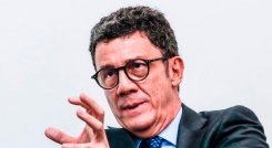 Billy Escobar, superintendente de sociedades