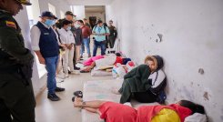 El defensor del Pueblo, Carlos Camargo Assis recorrió el centro de detención transitoria de Ocaña y evidenció el hacinamiento./ Foto Cortesía