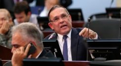 Efraín Cepeda presidirá el Senado