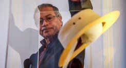 El Sombrero de Carlos Pizarro